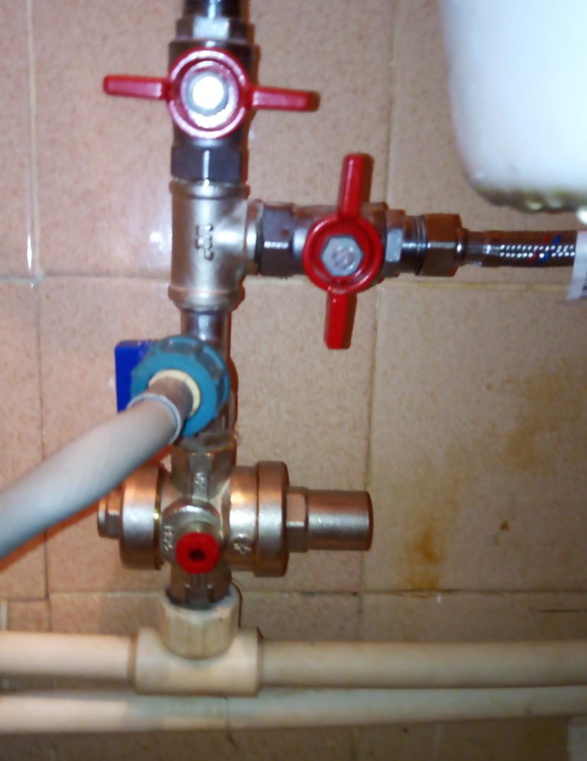 Установка, замена крана Установка, замена крана